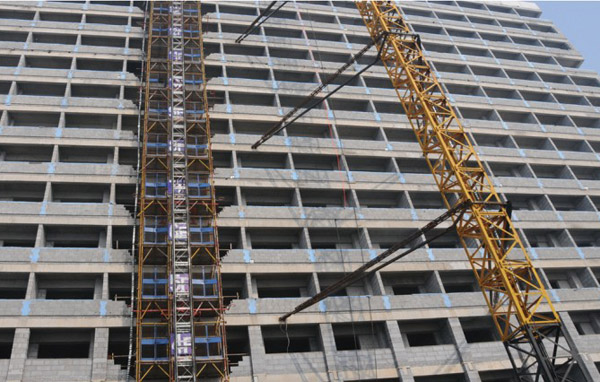 外模板與自保溫砌塊優(yōu)缺點(diǎn) 外模板與自保溫砌塊優(yōu)缺點(diǎn)